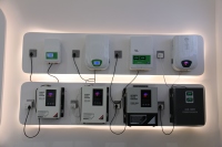 TDR45-20KVA Régulateur de tension automatique monophasé mural (AVR) Stabilisateur de tension AC de type SVC Composants en cuivre complet