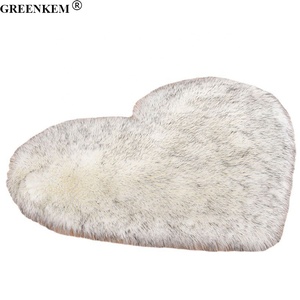 Nouveau plus taille coeur conception Photo accessoires fond manucure pratique coussin pliable lavable doux fourrure ongles Table tapis - Product Image 4