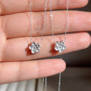 Collier en argent pur S925 avec petit diamant en forme de bulle pour femmes Luxe & Mode Design de niche polyvalent Pendentifs de collier - Product Image 4
