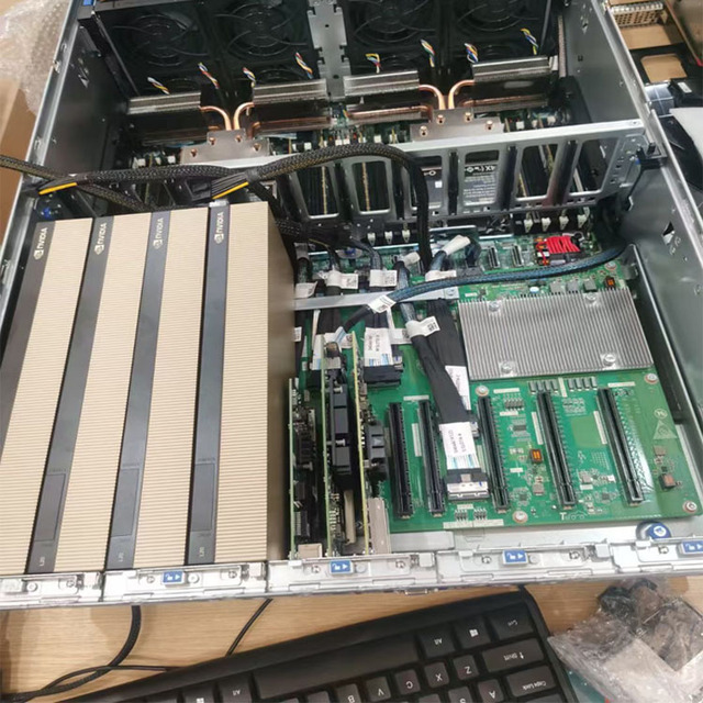 DeepSeek-R1-14B AI GPU Server 2*Intel Xeon 6148 24C/48T 2.1GHz 4* DDR5 RECC 32G Graphics Card 1*3090 24G-in Stock Rack Private S