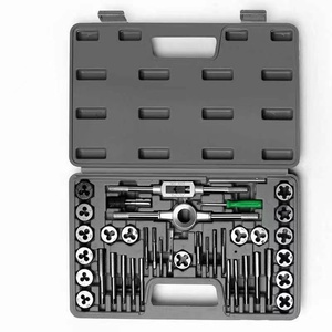 Kit de 40 pièces pour taraudage manuel, comprenant <span class=keywords><strong>tarauds</strong></span> ronds en acier allié <span class=keywords><strong>et</strong></span> <span class=keywords><strong>filières</strong></span>, avec clé à taraud - Product Image 1