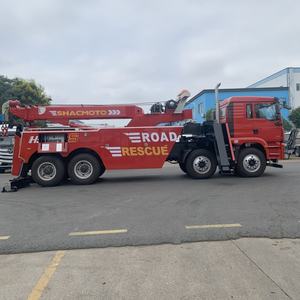 Dépanneuse robuste de 30 tonnes Highway Patrol-Shacman 8x4 avec grue et barre lumineuse - Product Image 3
