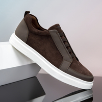 Nouveauté Chaussures décontractées pour hommes de haute qualité, légères, style slip-on, baskets de créateur