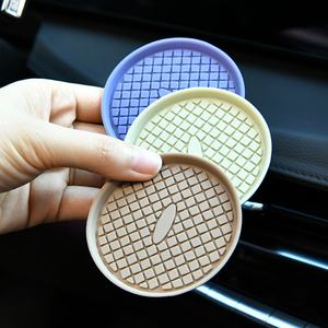 Alfombrilla Circular de Silicona para Coche en Existencia, Alfombrilla Antideslizante para Portavasos de Coche, Kit Interior, Universal para Coche - Product Image 4
