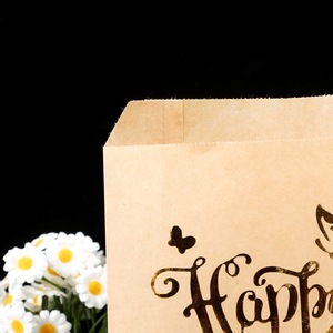 Customized Take Away Food Grade Korean Fast Food Paper Hot Dog Restaurant to Go Fried Chicken Burger Packaging Bag - Product Image 3