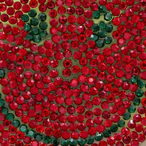 Adorabile Applicazione Termoadesiva Rotonda da 5 cm con Perline e Strass a Forma di Sorriso per Borse, Cappellini e Vestiti Fai-da-te - Product Image 3