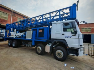 เครื่องเจาะบ่อน้ำแบบติดตั้งบนรถบรรทุก รุ่น BWR-400 สำหรับเจาะหลุมเจาะลึก 450 เมตร - Product Image 6