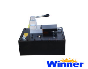 <span class=keywords><strong>Pompe</strong></span> <span class=keywords><strong>hydraulique</strong></span> pneumatique à commande <span class=keywords><strong>manuelle</strong></span> industrielle WPA-4D, <span class=keywords><strong>double</strong></span> <span class=keywords><strong>action</strong></span>, légère, facile à transporter - Product Image 4