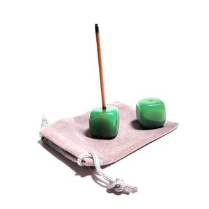 Soporte de incienso de cristal de selenita de primera calidad para palos con recogedor de cenizas Curación natural Cubo decorativo hecho a mano Quemador de incienso - Product Image 5