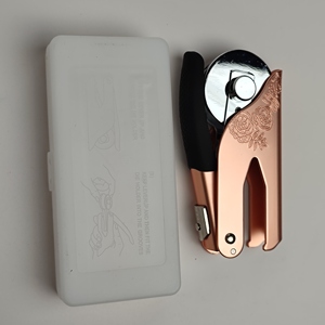 <span class=keywords><strong>Sello</strong></span> de Relieve Metálico para Oficina con Mango de Goma y Material de Hierro, <span class=keywords><strong>Sello</strong></span> Personalizado con Logotipo, <span class=keywords><strong>Sello</strong></span> de Relieve - Product Image 6