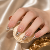 Faux ongles Baolun faits main de luxe, dégradé rose nude, courts, ovales, avec strass dorés et argentés, French manucure, couvrance totale, avec colle