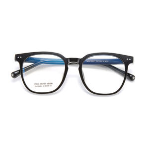 อาร์เคมากรอบแว่นตา รุ่น 99021 ทรงสี่เหลี่ยมกรอบเต็มน้ำหนักเบาเลนส์เรซิ่นสำหรับทุกเพศแว่นสายตา - Product Image 1