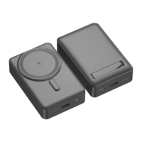 Support de téléphone portable le plus populaire Power Bank de poche 20000mah sans fil Portable 20W Batteries de charge magnétiques