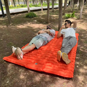Colchoneta Inflable Individual o Doble para Dormir al Aire Libre, Colchoneta para Acampar y Hacer Senderismo, Colchoneta para Dormir en Tiendas de Campaña - Product Image 1