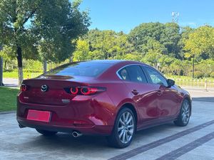 <span class=keywords><strong>Mazda</strong></span> <span class=keywords><strong>3</strong></span> Axela Modelo 2025, <span class=keywords><strong>Mazda</strong></span> <span class=keywords><strong>3</strong></span> Axela Sedán <span class=keywords><strong>2.0</strong></span> Edición Premium Automática - Product Image 2