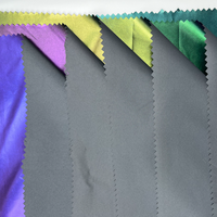 Tissu en taffetas extensible en microfibre 100 % polyester recyclé avec doublure en poly et support tricoté en PU, résistant à l'abrasion et anti-moisissure pour vêtements