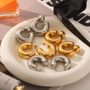 KITI Trendige, dicke, 18 Karat vergoldete, klobige Creolen aus nicht anlaufendem Edelstahl für Damen - Product Image 2