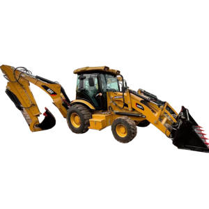 El gato 420F de aspecto fresco hace una aparición con una forma única que atrae mucha atención dondequiera que vaya. - Product Image 2