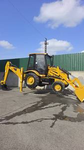 Chargeuse-pelleteuse LiuGong CLG777A fabriquée en Chine, chargeuse rétro LiuGong et excavatrice, moteur Deutz, chargeuses LiuGong pas chères - Product Image 2