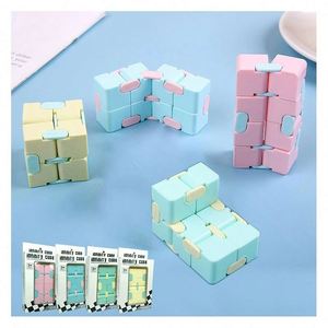 Cube anti-stress Infinity en métal robuste de qualité supérieure pour adultes et enfants, outils sensoriels anti-stress, logo personnalisé, coffret cadeau EDC - Product Image 1