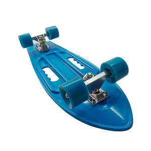 Patineta de Plástico Retro con Diseño de Pez y Logotipo Personalizado, Portátil, con Selección de Colores Disponible, RY2708PYL, en Oferta - Product Image 2