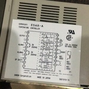 ตัวควบคุมอุณหภูมิ Omron E5AX 240 โวลต์ สำหรับระบบอัตโนมัติในอุตสาหกรรม - Product Image 4