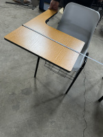 Chaise d'étude moderne en plastique empilable pour salle de classe avec tablette d'écriture intégrée pour étudiants et adultes