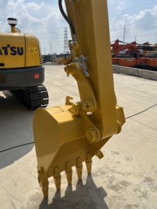 Excavatrice hydraulique utilisée de PC56-7 de KOMATSU pelle sur chenilles de 5.5 tonnes Excellent état avec le moteur et la pompe - Product Image 6