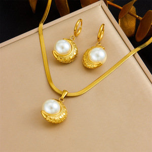 Ensemble de bijoux pour femme en acier inoxydable plaqué or, style rétro vintage, en forme de cœur, avec perles turquoise bleues, pour mariage et fiançailles - Product Image 1