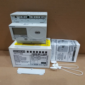 Compteur d'énergie électronique triphasé 7kt1542 3 phases 2 tarifs avec sortie impulsionnelle A463 pour PLC, neuf et original - Product Image 1