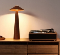 Holzoptik Europäische Schlichte DC LED Schreibtischlampe mit Touch-Steuerung für Wohnzimmer und Lesen