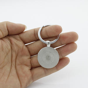 سلسلة مفاتيح بتصميم مخصص بشعارات فرق كرة القدم الأمريكية للبيع بالجملة، قلادة زجاجية بحجر الوقت، كاوبويز، بيلز، 32 فريق NFL - Product Image 3