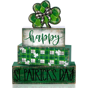 Bloques de Madera para el Día de San Patricio con Adorno de Trébol, Decoración de Mesa, Artesanía Hecha a Mano - Product Image 1