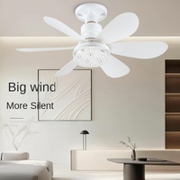 Ventilateur de plafond LED moderne pour salle de bain, 52 pouces, construction en plastique et métal, 6 pales, moteur DC silencieux 36 dB, télécommande, variateur d'intensité, 5 vitesses