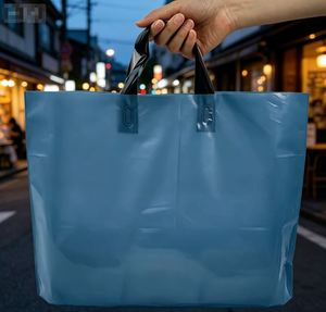 Fashion Plastic <b>Tote</b> Packing <b>Bags</b>, Waterproof and Portable, Custom logo Service for Market Sales - Product Image 1
