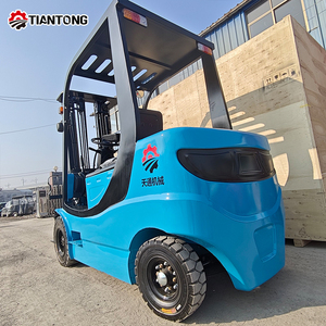 Montacargas Eléctrico de 3.5 Toneladas con Batería de Litio, Apilador de Alta Resistencia para Operaciones de Transporte de Carga en Puertos - Product Image 2