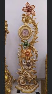 Reloj de pie de madera de teca artesanal, el más vendido, elegante reloj de decoración para el hogar de estilo vintage. - Product Image 2