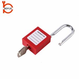 Cadenas <span class=keywords><strong>de</strong></span> sécurité industriel Loto Loto 38 mm avec anse rouge en acier inoxydable et corps en nylon, certifié CE, à clé maîtresse, garantie 1 an - Product Image 4