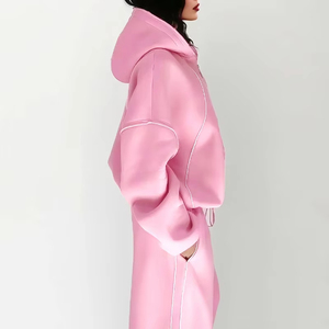 Ensemble de survêtements à capuche avec fermeture éclair en molleton de coton rose doux personnalisé pour femmes - Product Image 4