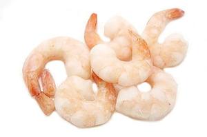 กุ้งปอกเปลือกแช่แข็งพร้อมปรุง พรีเมียม โปรตีนสูง คาร์โบไฮเดรตต่ำ อาหารทะเลสำหรับธุรกิจ HoReCa ขายส่งจำนวนมาก - Product Image 1