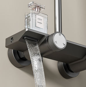 <span class=keywords><strong>Robinet</strong></span> thermostatique 4 fonctions Ensemble <span class=keywords><strong>de</strong></span> douche mural <span class=keywords><strong>de</strong></span> luxe <span class=keywords><strong>pour</strong></span> <span class=keywords><strong>salle</strong></span> <span class=keywords><strong>de</strong></span> bains Jet <span class=keywords><strong>de</strong></span> pluie en céramique brossée <span class=keywords><strong>pour</strong></span> la maison Certificat CE/ROHS - Product Image 4