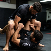 Rashguard personnalisable directement de l'usine |   Rashguards de qualité supérieure sans Gi pour MMA/BJJ |   Fournisseur Principal pour les Marques Sportives Mondiales