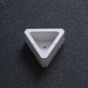 Vaso bianco <span class=keywords><strong>in</strong></span> ceramica moderna per decorazione da tavolo personalizzabile Interior <span class=keywords><strong>Design</strong></span> accessori da sposa all'ingrosso della fabbrica - Product Image 4