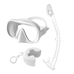 Masque de plongée avec tube respiratoire en silicone confortable, ensemble de plongée unisexe - Product Image 1