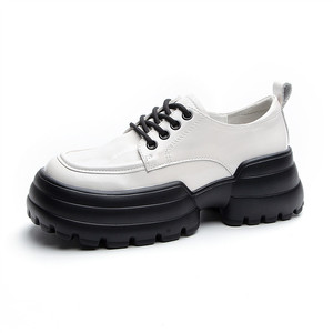 Zapatos Clásicos de Cuero para Mujer, Diseño de Plataforma Elevada para la Vida Universitaria y el Desplazamiento Diario - Product Image 2