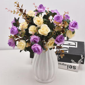 Ramo de 12 rosas de estilo europeo en colores otoñales, flores artificiales de seda. - Product Image 1