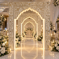 Décor de fond Mihrab blanc et or à motif floral avec LED chaudes, pour entrée de luxe, allée de mariage musulmane, scène, fabricant