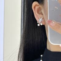2021 nouvelle mode chaude perle boucles d'oreilles à la mode Huggie Style déclaration bijoux cadeau d'anniversaire pour les femmes et les filles