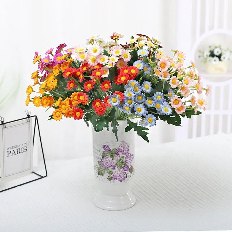 Simulation Flower Small Daisy Silk Flowers Wholesale Plastic Garden Decoration Outdoor Silk Flowers Home Furnishing Articles
