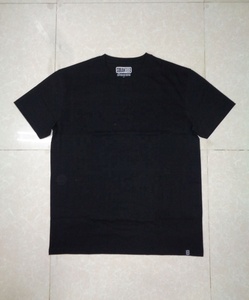 เสื้อยืดคอกลมผู้ชาย ผ้าฝ้ายถัก 100% แขนสั้น ดีไซน์เรียบ น้ำหนัก 200 กรัม ทรงเรียบง่าย ย้อมสีแบบ Garment Dyed ระบายอากาศได้ดี - Product Image 2